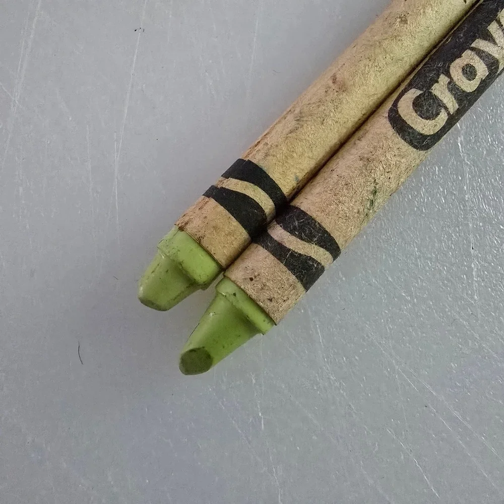 Crayola Crayons Spring Green Lot Of 2 Replacement Art Supplies  Green Retro 2pc